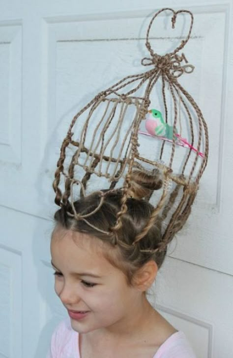 Easy Crazy Hairstyles, Crazy Hair For Kids, Picture Day Hair, Wacky Hair Days, Hairstyles Kids, Wacky Hair, Crazy Hair Day At School, Crazy Hair Day