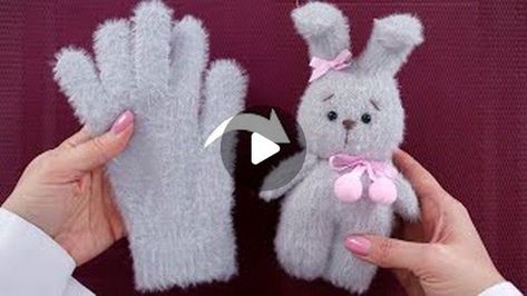 MiLena on Instagram: "Honey Bunny made of Glove ❤️🐰" Glove Doll, Glove Bunny Diy, Boo Boo Bunny Ice Packs Diy, Diy Ice Pack, Boo Boo Bunny, Sock Bunny, Sock Doll, Sock Crafts, Honey Bunny