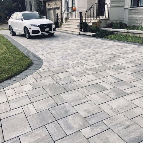 White House Driveway Ideas, Grey Paver Walkway, Brick Paver Driveway Ideas, Driveways With Pavers, Sidewalk Design Ideas, Simple Driveway Ideas, Driveway Ideas Modern, Pavers Driveway Ideas, Parking Pad In Front Of House