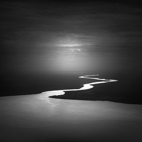 Art Noir, Black River, Beautiful Landscape Photography, Black And White Landscape, 흑백 그림, White Portrait, Portrait Photos, Ansel Adams, Foto Art