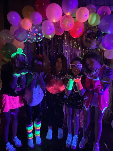 21st Birthday Rave Theme, What To Wear To A Glow In The Dark Party, Neon Birthday Party Aesthetic, Co Ed Birthday Party Ideas, Glow Party Pictures, Glow Party Sweet 16, Birthday Party Glow In The Dark, 13 B Day Party Ideas, Glow In The Dark Themed Party