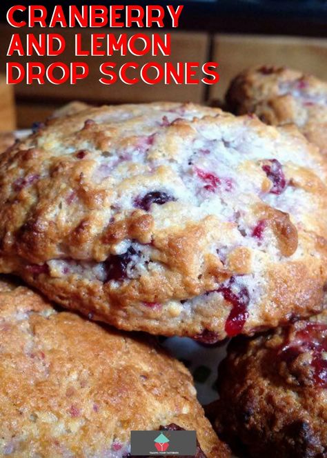 Cranberry and Lemon Drop Scones. These are wonderful little scones using left over cranberry sauce. They're great tasting, soft and moist. Delicious served warm or cold with a spread of butter! Only take minutes to make and incredibly easy! Lemon Cranberry Muffins, Drop Scones, Baking Breads, Cranberry Scones, Chocolate Scones, Lemon Scones, Lemon Muffins, Buttery Cookies, Almond Cookies