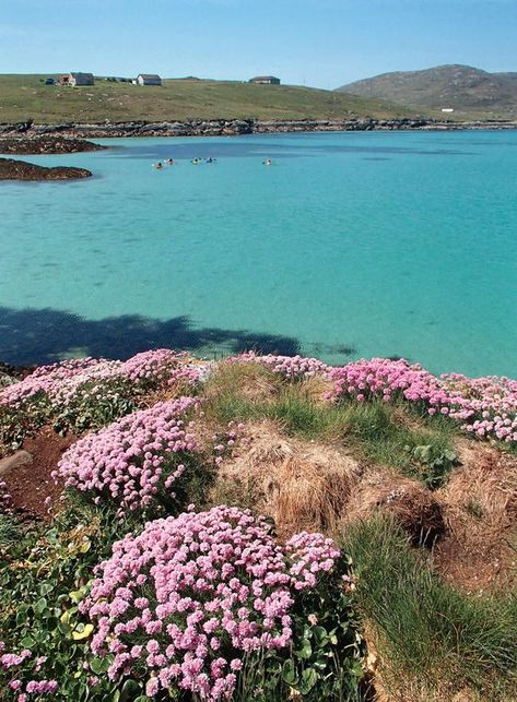 Outer Hebrides Scotland Islands, Scottish Aesthetic, Honey Witch, Hebrides Islands, Scottish Isles, White Sand Beaches, Scotland Map, Kayak Adventures, Outer Hebrides