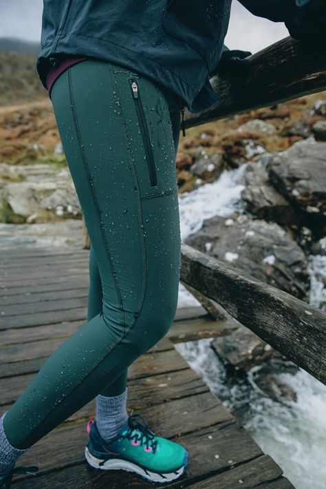 Running Girls, Hiking Leggings, Aubergine Colour, Ladies Leggings, Best Leggings For Women, Dog Walks, Outdoor Gym, Leggings With Pockets, Green Leggings