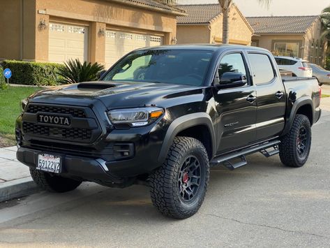 Black Tacoma Trd Pro, 2023 Toyota Tacoma Trd Pro, 2023 Tacoma Trd Off Road, 2023 Toyota Tacoma Trd Off Road, Black Toyota Tacoma, Black Tacoma, Trd Pro Tacoma, Custom Toyota Tacoma, Tacoma Interior