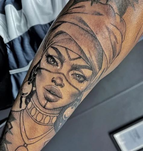 African Worrier Tattoo, Black Women Portrait Tattoo, African Goddess Tattoo Black Women Art, African Art Tattoo Black Women, Melanin Goddess Tattoo, Dreadlock Tattoo Design, African Back Tattoo Women, Black African Queen Tattoo, African Warrior Women Tattoo