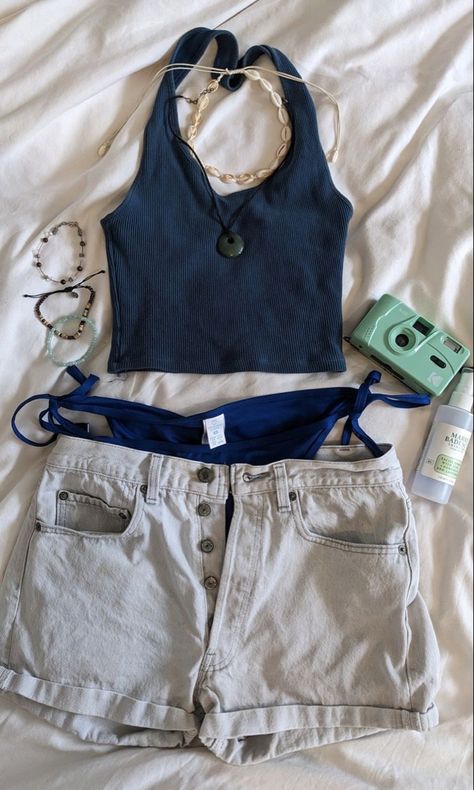 Boat Fits Aesthetic, Beachy Summer Outfit, Early 2000s Summer Outfits, Panama City Panama Outfits, Summer Girl Aesthetic Outfits, Cute Summer Clothes Aesthetic, Summer Fits 2024, Femme Summer Outfits, Outfits For Summer Aesthetic