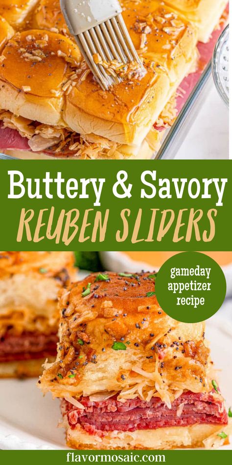 Reuben Sliders, Sliders Recipes Beef, Reuben Recipe, Sliders Recipes Hawaiian Rolls, Corned Beef Sandwich, Rolled Sandwiches, Slider Sandwiches, Types Of Sandwiches, Beef Sliders