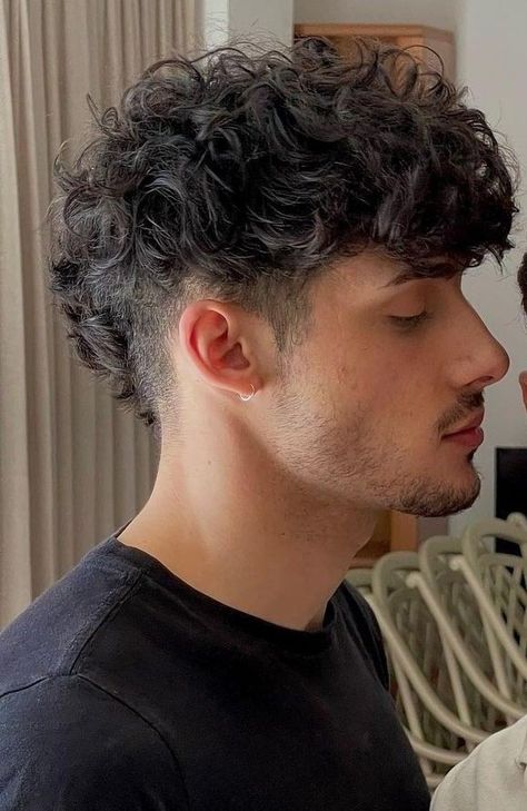 Fade Haircut Curly Hair, Haircut Names, Long Curly Hair Men, Male Haircuts Curly, Mens Haircuts Short Hair, Men Haircut Curly Hair, Taper Fade Haircut, Mullet Haircut, Mens Hairstyles Thick Hair