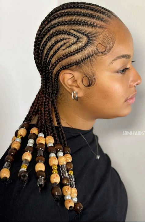 Stitch Braids With Beads, Cornrows With Beads, Hair Braid Designs, Cornrows Natural Hair, Hairstyle Braid, Cabello Afro Natural, Cornrows Braids For Black Women, Short Box Braids Hairstyles, Feed In Braids Hairstyles