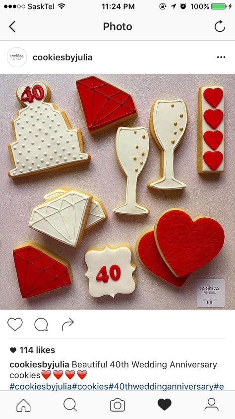 Sugar cookies - no white diamonds tho Ruby Anniversary Decorations, Ruby Anniversary Party Ideas 40 Years, Ruby Jubilee Party, 40th Wedding Anniversary Cookies, 40th Anniversary Cookies, Ruby Wedding Anniversary Decorations, 40th Wedding Anniversary Ideas, Ruby Anniversary Party Ideas, 40th Anniversary Party Ideas