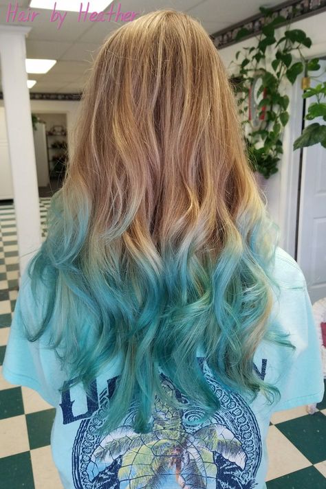 Blue Tips Hair, Teal Ombre Hair, Teal Mermaid, Dyed Tips, Hair Dye Tips, Mermaid Hair Color, Blue Ombre Hair, Ombre Blond, Dyed Hair Pastel