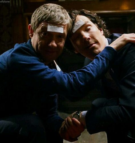 Who I am ? Madonna and Sherlock Holmes...^^ Sherlock Season 4, John Lock, Sherlock Holmes John Watson, Sherlock Holmes Benedict, Sherlock Cast, Sherlock Holmes 3, Danny Ocean, Sherlock Series, Benedict Sherlock