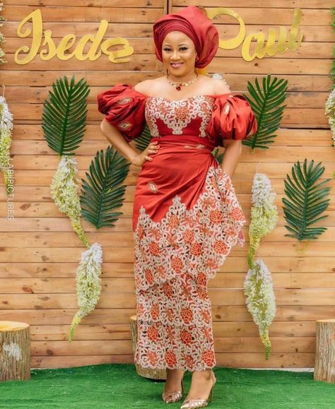 Igbo Blouse, Lace Blouse Styles, African Wedding Attire, African Lace Styles, Traditional Wedding Attire, Lace Gown Styles, Lace Dress Styles, African Lace Dresses, African Fashion Traditional