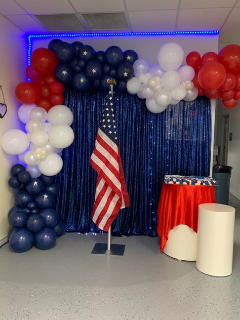 Flag Day Decorations Party Ideas, American Decorations Party, Veterans Party Ideas, Veteran Party Ideas, Americana Party Decor, Patriotic Themed Party, Usa Theme Party Decorations, Presidential Party Theme, Patriotic Photo Booth