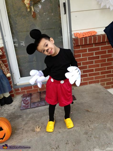 diy mickey mouse costume | Mickey Mouse Cuteness Overload Homemade Mickey Mouse Costume, Mickey Mouse Kostüm, Diy Mickey Mouse Costume, Fantasia Mickey Mouse, Mickey Mouse Halloween Costume, Mickey Costume, Diy Fantasia, Disney Costumes Diy, Mickey Shoes