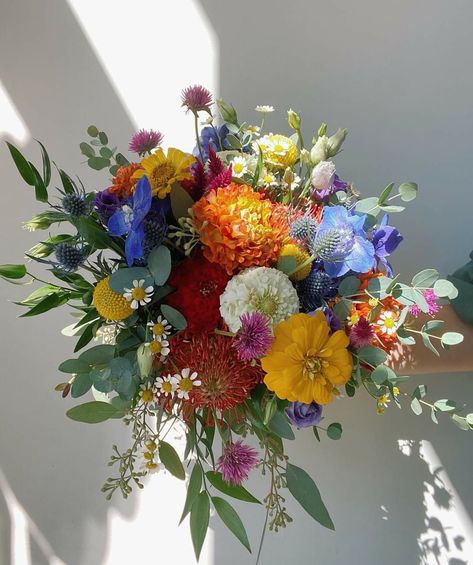 Colourful Flower Bouquet Wedding, Whimsical Wildflower Bouquet, Small Wildflower Arrangements, Colorful Wedding Aisle Flowers, Colorful Bouquet Prom, Wildflower Prom Bouquet, Simple Wild Flower Bouquet, March Flower Bouquet, Colorful Summer Bouquet