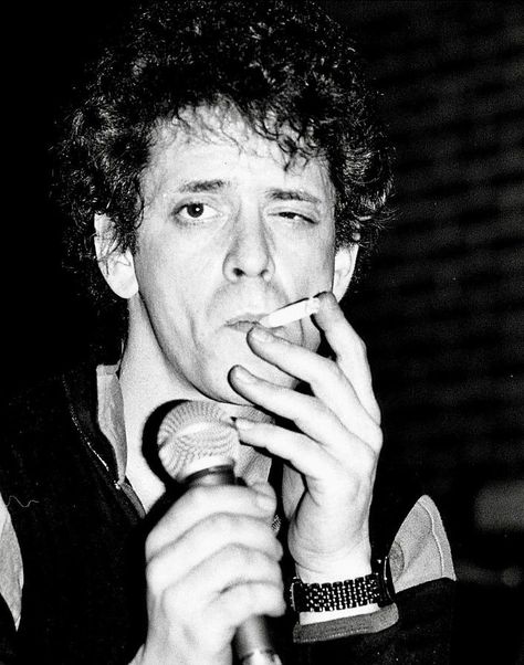 Lou Reed 70s, Rock Boy, Golden Slumbers, The Velvet Underground & Nico, Dog Motif, Diane Arbus, Vintage Poster Design, Lou Reed, Burnt Sienna