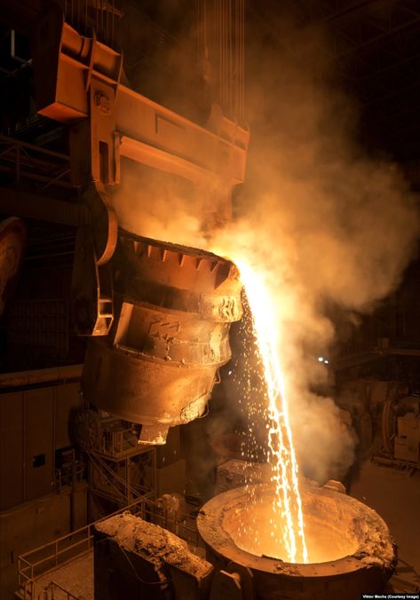 Blood And Iron: Photographing The 'End Of The Industrial Revolution' Blast Furnace, Lost Forever, Blacksmith Forge, Steel Worker, Molten Metal, Steel Mill, Draw Ideas, Industrial Machine, Technology Industry