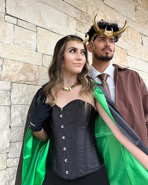 Couples costume Easy Loki Costume, Loki Couple Costume, Superhero Couples Costumes Marvel, Loki And Sylvie Costume, Marvel Costumes Couple, Couple Costumes Marvel, Marvel Couple Costume, Thor And Loki Costumes Female, Marvel Halloween Costumes Couples