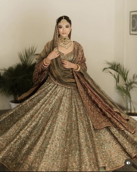 Pakistani Bridal Lengha, Lehenga Nikkah, Pastel Wedding Lehenga Bridal, Punjabi Engagement, Pink Desi Bridal Dress, Red Wedding Dress Desi, Reception Dress Bride Indian Gown, Walima Bride, Nikha Bride Pakistani Dress