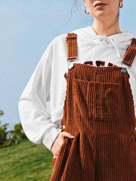 Patch Pocket Cord Overalls | SHEIN EUR Overalls Aesthetic, Cord Overalls, Outfits Gorditas, Overalls Fashion, Overall Outfit, Hijab Trends, Closet Fashion, Clothing Hacks, Hijab Outfit