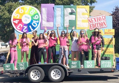 Senior Class Homecoming Floats, Homecoming Spirit Week Parade Floats, Game Of Life Parade Float, Class Parade Float Ideas, Game Of Life Hallway Decorations, Hoco Float Ideas Football, Board Games Homecoming Theme, Class Floats Homecoming, Board Game Homecoming Floats