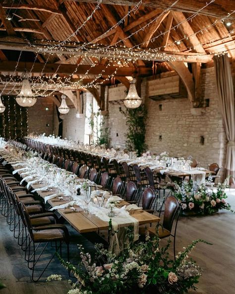 We want to share 10 incredible British wedding venues with you. Follow them, arrange a visit, have an exceptional wedding ✔️😍🥂🍾 @dewsall.court - an exclusive hire country house nestled within 12 acres of picturesque Herefordshire countryside. @wasingweddings - This beautiful, diverse, rural estate in Berkshire is run in close alignment with nature and the seasons. @rsaweddings - a historic, central London wedding venue with vaults, providing a super cool space for legendary wedding partie... Country Estate Wedding, Granary Estates Wedding, Wedding Venues Uk Outdoor, Uk Wedding Venues English Country, Wedding Venue Scotland, Wadley Farms Castle Wedding, British Wedding, London Wedding Venues, Central London