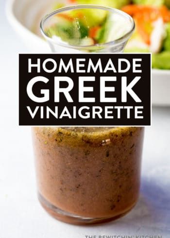 Homemade Greek Vinaigrette - this greek dressing is simple, healthy, and falls under clean eating recipes. Your salads and marinades will never be the same. YUM! Homemade Greek Dressing, Greek Vinaigrette, Greek Dressing, Greek Salad Dressing, Vinaigrette Salad, Salad Dressing Recipes Homemade, Vinaigrette Recipes, Keto Brownies, Homemade Salads