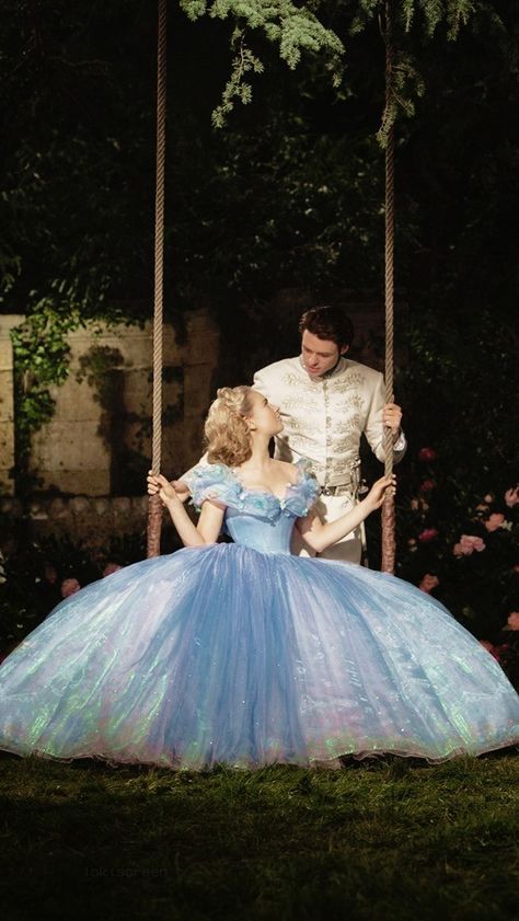 Cinderella Live Action, James Richards, New Cinderella, Cinderella Movie, Cinderella 2015, Karakter Disney, Have Courage And Be Kind, Disney Fantasy, Richard Madden