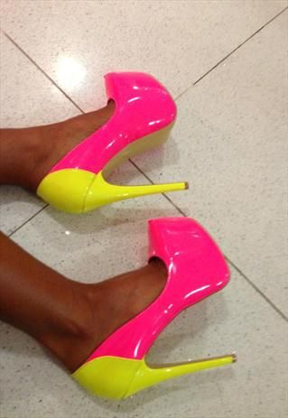 Neon Pumps, Neon Heels, Yellow Pumps, Fun Shoes, Heels Pink, Barbie Shoes, Yellow Heels, Pink Lemon, Summer Heels