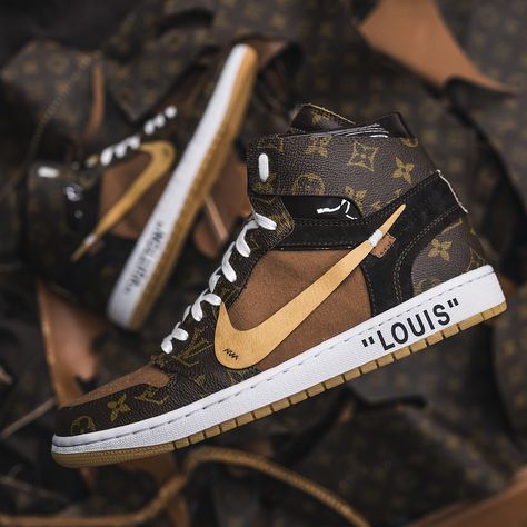 This highly luxurious pair of Louis Vuitton OFF–WHITE x Nike Air Jordan 1s are next level, incredibly limited, and will be available for purchase soon. Jordan 1 Off White, Louis Vuitton Shoes Sneakers, Sac Louis Vuitton, Louis Vuitton Sneakers, Supreme Wallpaper, Nike Fashion Shoes, Hype Shoes, Louis Vuitton Shoes, Nike Fashion