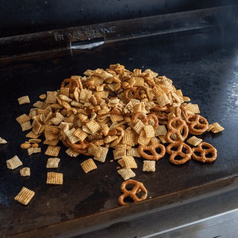 Chex Mix On The Blackstone, Chex Mix On Blackstone, Blackstone Snacks, Blackstone Appetizer Recipes, Blackstone Meals, Ranch Chex Mix, Chex Mix Original, Chex Mix Recipes Original, Blackstone Cooking