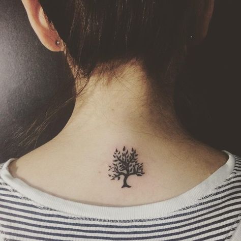 I really like this placement...I would just want mine a bit larger / more vertical with roots and birds Bodhi Tree Tattoo, Tiny Tree Tattoo, Tattoos Tree, Cherry Blossom Tree Tattoo, Tree Tattoo Back, Blossom Tree Tattoo, Tattoo Son, Tree Tattoo Small, Family Tree Tattoo