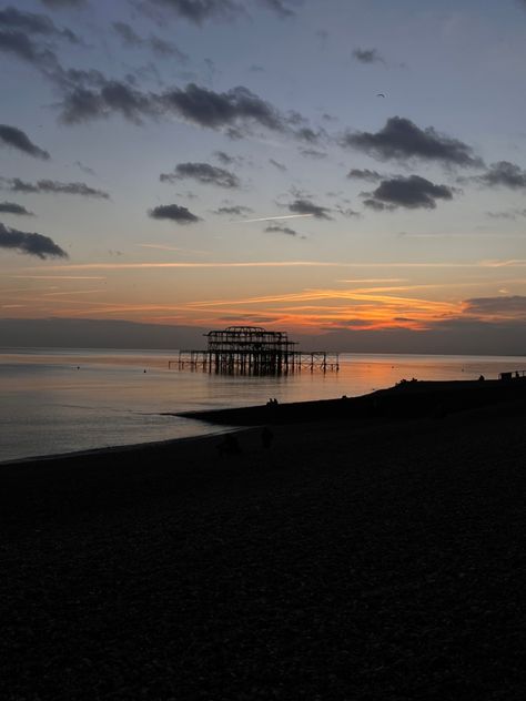 sunset // brighton // beach // sea // ocean // silhouette // orange // coast // aesthetic Brighton Beach Aesthetic, Brighton Aesthetic, Ocean Silhouette, Coast Aesthetic, Brighton Pier, Brighton Beach, Book Aesthetics, Sunset Pictures, Sea And Ocean