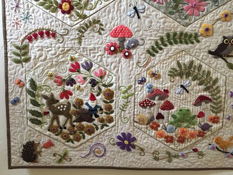 Sew Fun 2 Quilt: Woodland Whimsy - Finished!! Block Quilt Ideas, Woodland Whimsy, Crazy Quilts Patterns, Sewing Quilts, Stitching Ideas, Block Quilt, Childrens Quilts, Quilt As You Go, Embroidered Quilts