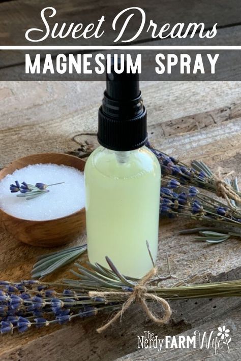 Magnesium Spray Diy Epsom Salt, Magnesium Body Spray, How To Make Magnesium Oil Spray, Magnesium For Body Odor, Making Magnesium Spray, Homemade Magnesium Spray, Simply Earth Essential Oils Recipes, Magnesium Spray Diy, Magnesium Oil Diy