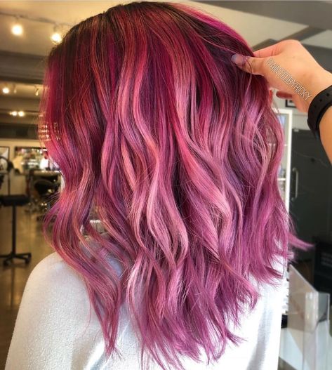 pembe lila saç Pulp Riot Hair Color, Pulp Riot Hair, Pulp Riot, Beautiful Hair Color, Hair Done, Winter Hair Color, Fall Hair Colors, Cool Hair Color, Gold Hair