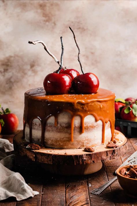 Stephanie Simmons, Brown Butter Frosting, Caramel Apple Cake, Cinnamon Cream Cheese, Cake Layers, Salted Caramel Sauce, Butter Frosting, Cinnamon Cream Cheese Frosting, Apple Filling