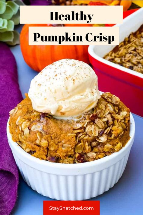 Pumpkin Pie Crisp, Pumpkin Crisp Recipe, Low Calorie Pumpkin, Healthy Fall Desserts, Pumpkin Cobbler, Pumpkin Crisp, Healthy Pumpkin Pies, Dump Cake Pumpkin, Pumpkin Recipes Easy