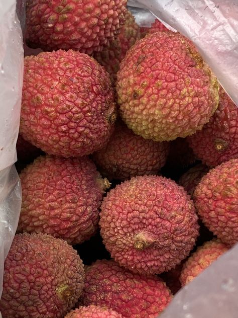 Lychee Aesthetic, Lychee Tree, Classy Summer Outfits, Breakfast Recipes Indian, Thai Tea, Summer Dishes, All I Ever Wanted, Fruit Drinks, Snap Food