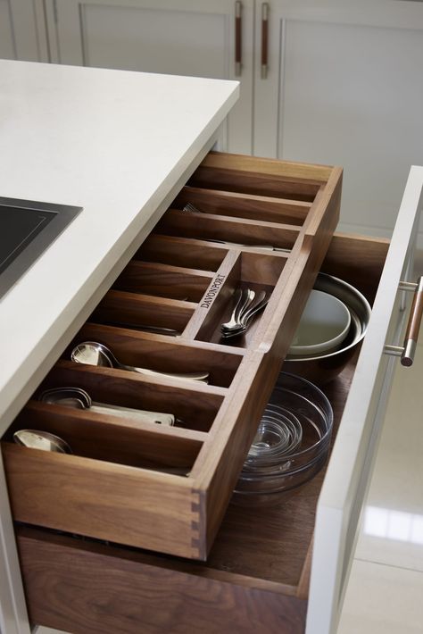 Planning your kitchen storage | How to get it right | Davonport Neptune Kitchen, Diy Kitchen Projects, Kitchen Accesories, Bespoke Kitchen Design, Walnut Kitchen, Kitchen Cabinet Drawers, Kitchen Drawer Organization, Cabinetry Design, Modern Kitchen Cabinets