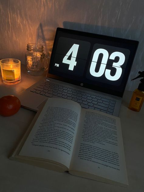 Reading book Books inspo bookideas motivation study school read 4am Morning Routine Aesthetic, 4 Am Study Routine, 4 Am Clock, Early Morning Study Aesthetic, 4am Aesthetic, 5 Am Aesthetic, Board Themes, Vision Board Themes, Study Goals