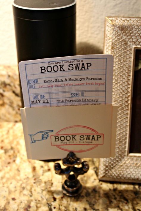 Book Swap Party, Book Exchange Party, Book Club Activities, Reading Spaces, Book Club Parties, Book Themed Party, Book Swap, Early Science, Swap Party