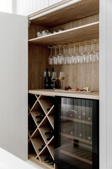 Wine In Kitchen Ideas, Wine Home Bar, Kitchen Bar Fridge, Kitchen With Wine Bar, Wine Pantry Ideas, Oak And Orange, Bar Pantry Design, Bar In Butlers Pantry, Bar And Kitchen Design