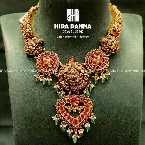 Big Earrings Gold, Gold Jewellery India, Mango Haram, Tassels Designs, Haram Designs, Classic Jewellery, Bridal Diamond Necklace, Lakshmi Devi, Gold Temple Jewellery