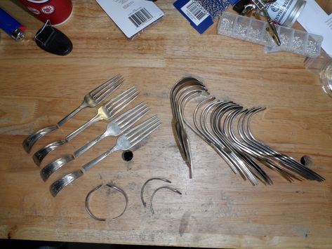 I love to re-purpose old flatware into wearable works of art. Here's how I do it. Flatware Crafts, Silver Spoon Jewelry, Fork Art, Cutlery Art, Silverware Crafts, Fork Jewelry, Fork Bracelet, Flatware Jewelry, Silverware Art