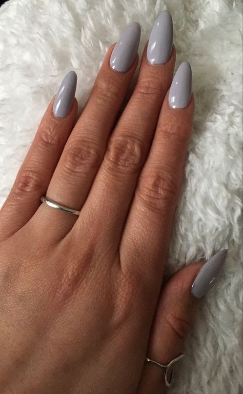 Gel Extension Nails, Grey Acrylic Nails, Fall Nails Acrylic, Grey Nail, Extension Nails, Nails Fall Nails, Simple Fall Nails, Plain Nails, Almond Nails Designs