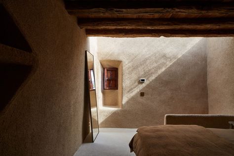 Ibizan finca Casa Buscatell is a masterclass in rustic minimalism - The Spaces Rustic Minimalism, Chill Out Room, Lake Style, Privacy Landscaping, Ibiza Town, House Pictures, Window Ledge, Timber Beams, Modern Villa