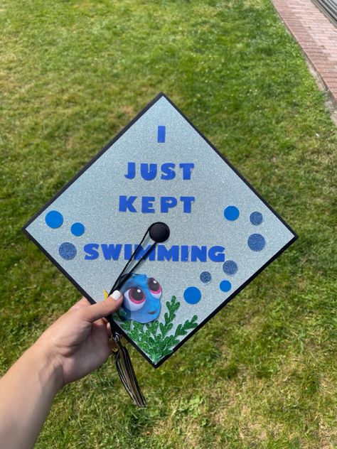 Just Keep Swimming Grad Cap, Nemo Graduation Cap, Nemo Dory, Graduation Cap Decoration Diy, Senior Szn, College Graduation Cap Decoration, Cap Art, Cap Decoration, Grad Caps